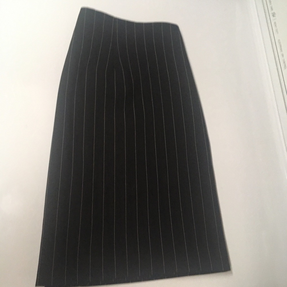 Black & White Vertical Striped Mini Skirt NWOT